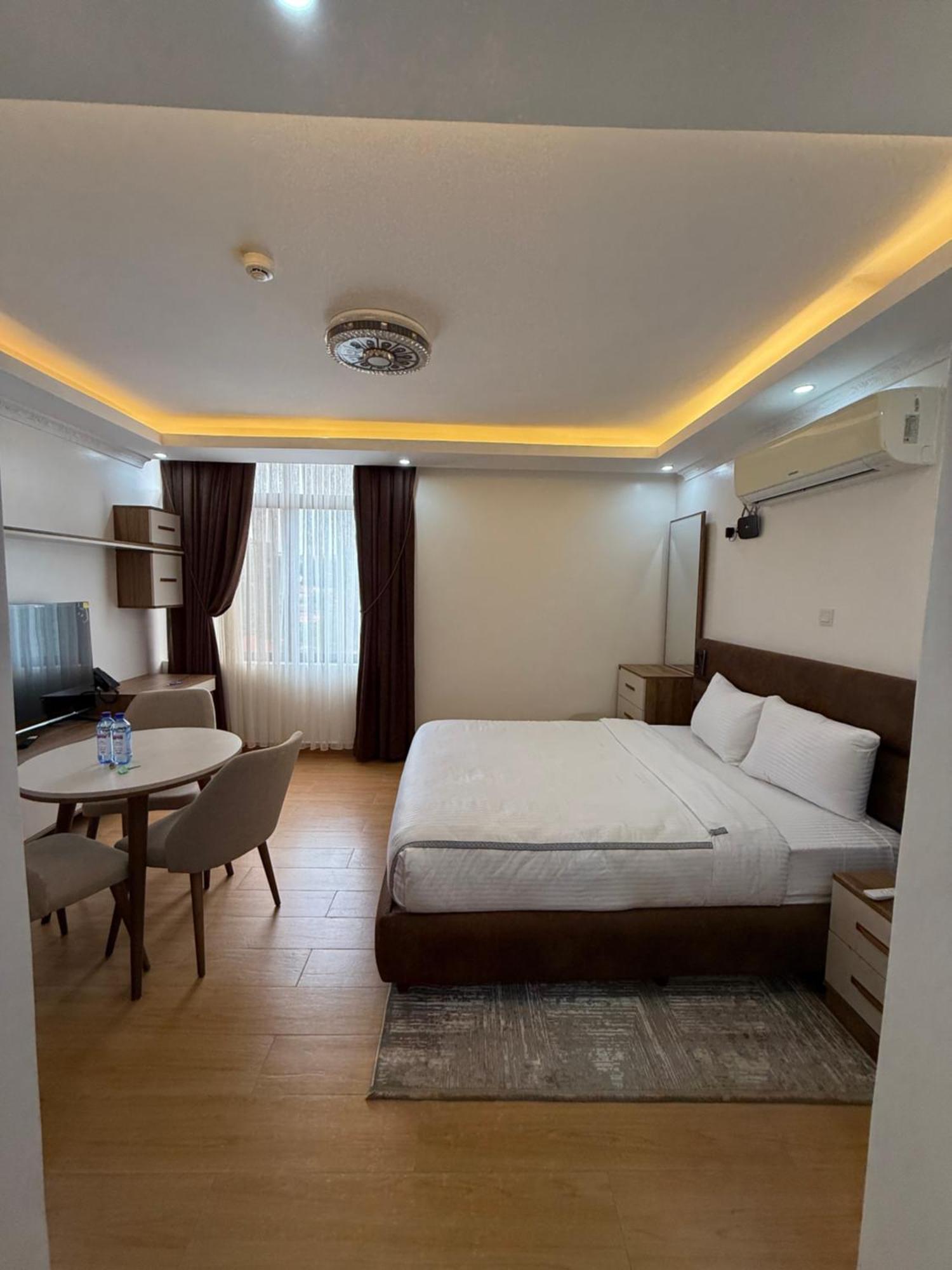 Cascadia Apartments Kigali Buitenkant foto